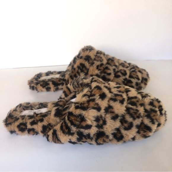 Madewell Quilted Scuff Slippers in Leopard Recycled Faux Fur Size 9 - Picture 2 of 15